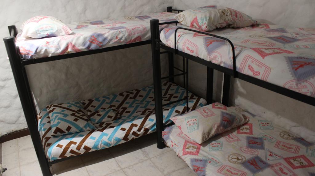 Mila Hostel 麦德林 外观 照片