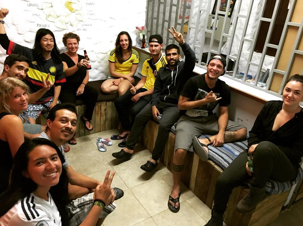 Mila Hostel 麦德林 外观 照片