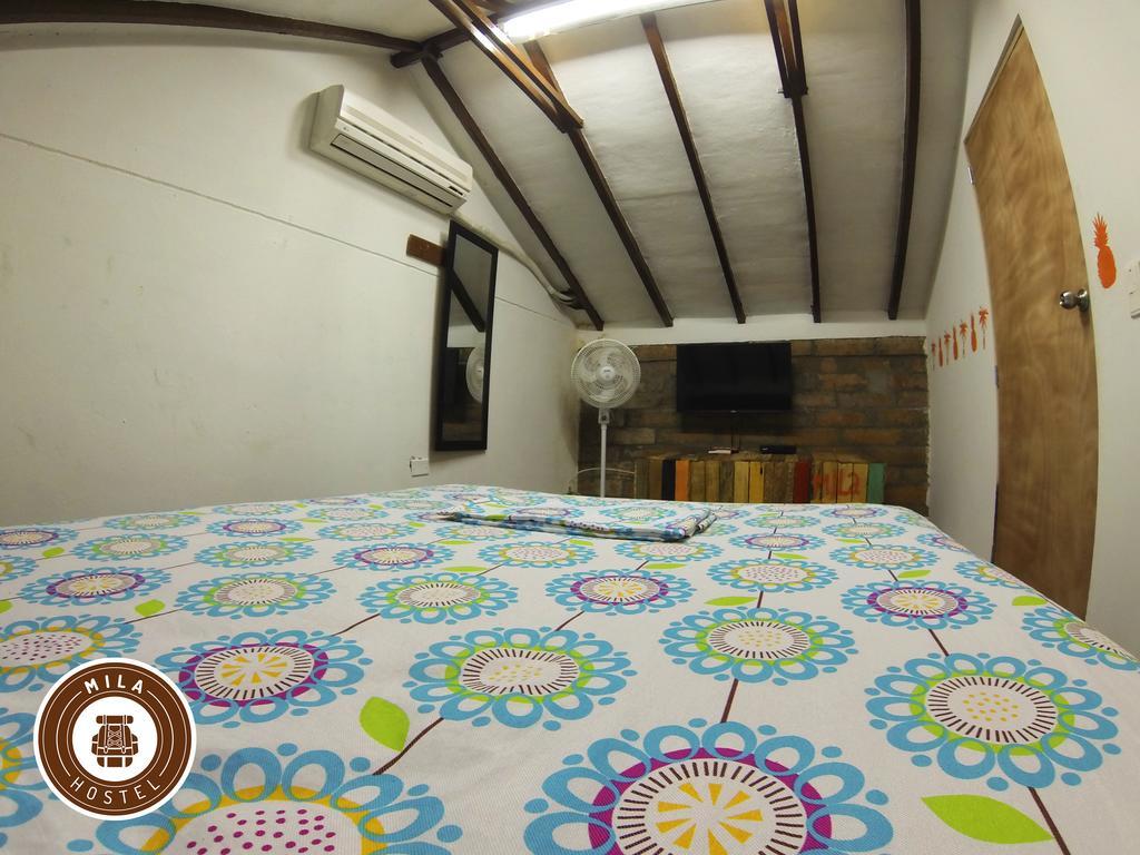 Mila Hostel 麦德林 外观 照片
