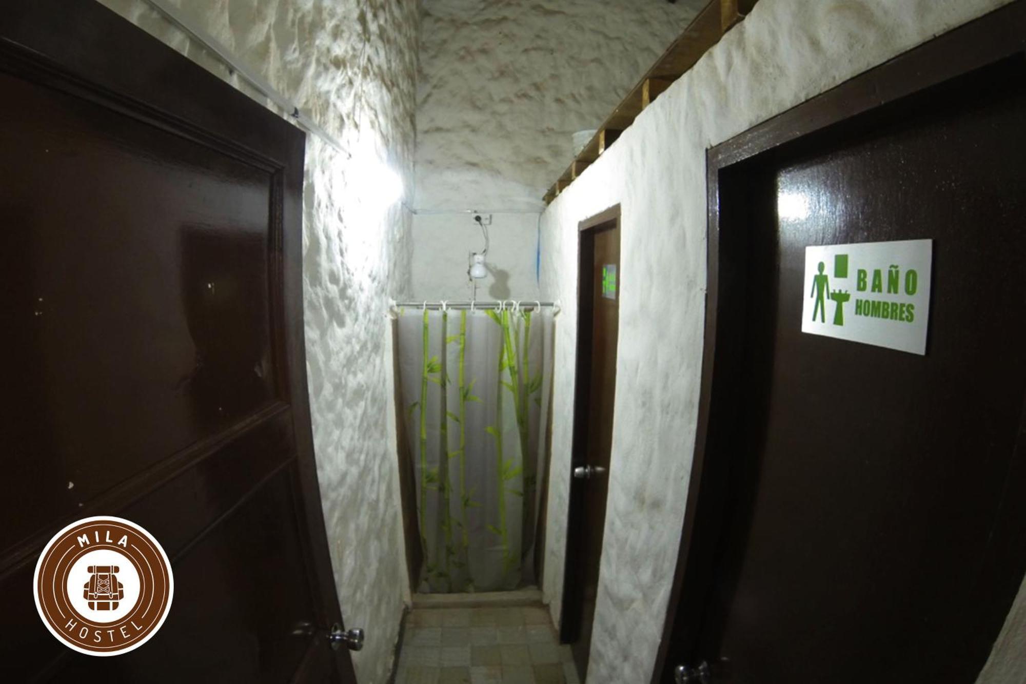 Mila Hostel 麦德林 外观 照片